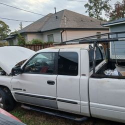 2001 Dodge Ram 2500 Desiel Pick Up Truck 