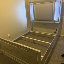 Grey Bedroom Set With Lighting