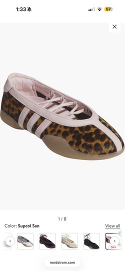 Taekwondo Mei Ballet Flats