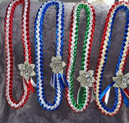 Graduation leis