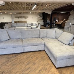 Delivery Available openbox gray 2pc sectional sofa couch retails 1250