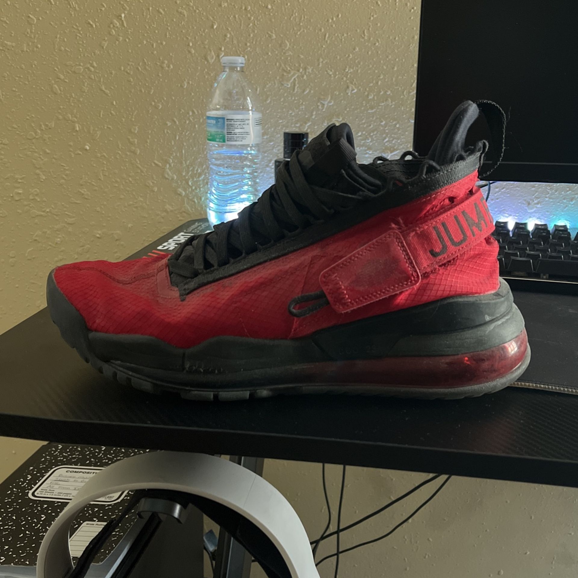 Jumpman 000 23 Jordan / Size 9.5 Us 