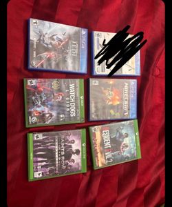 PlayStation 4 games and Xbox games