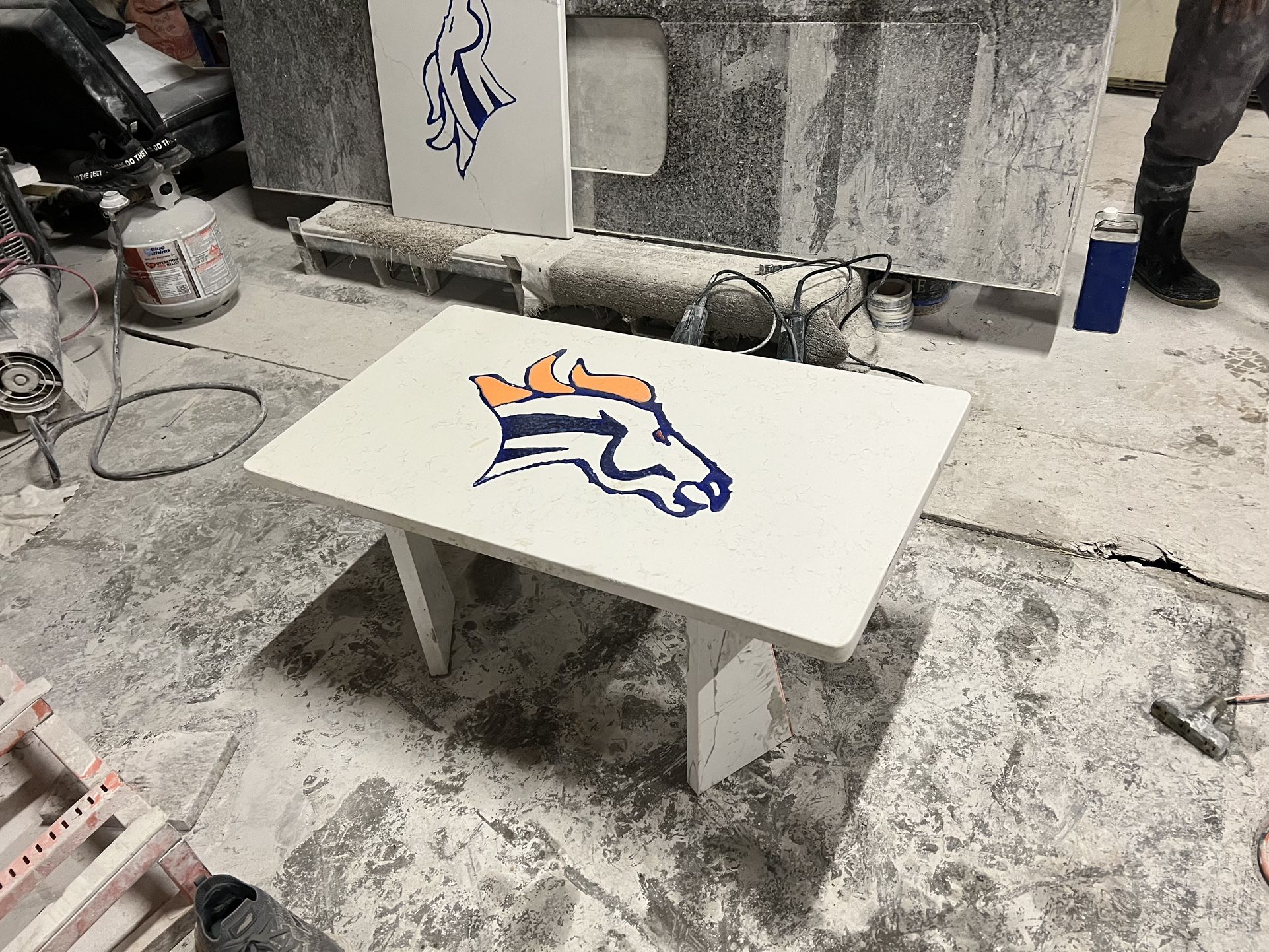 Quartz Tables And Designs