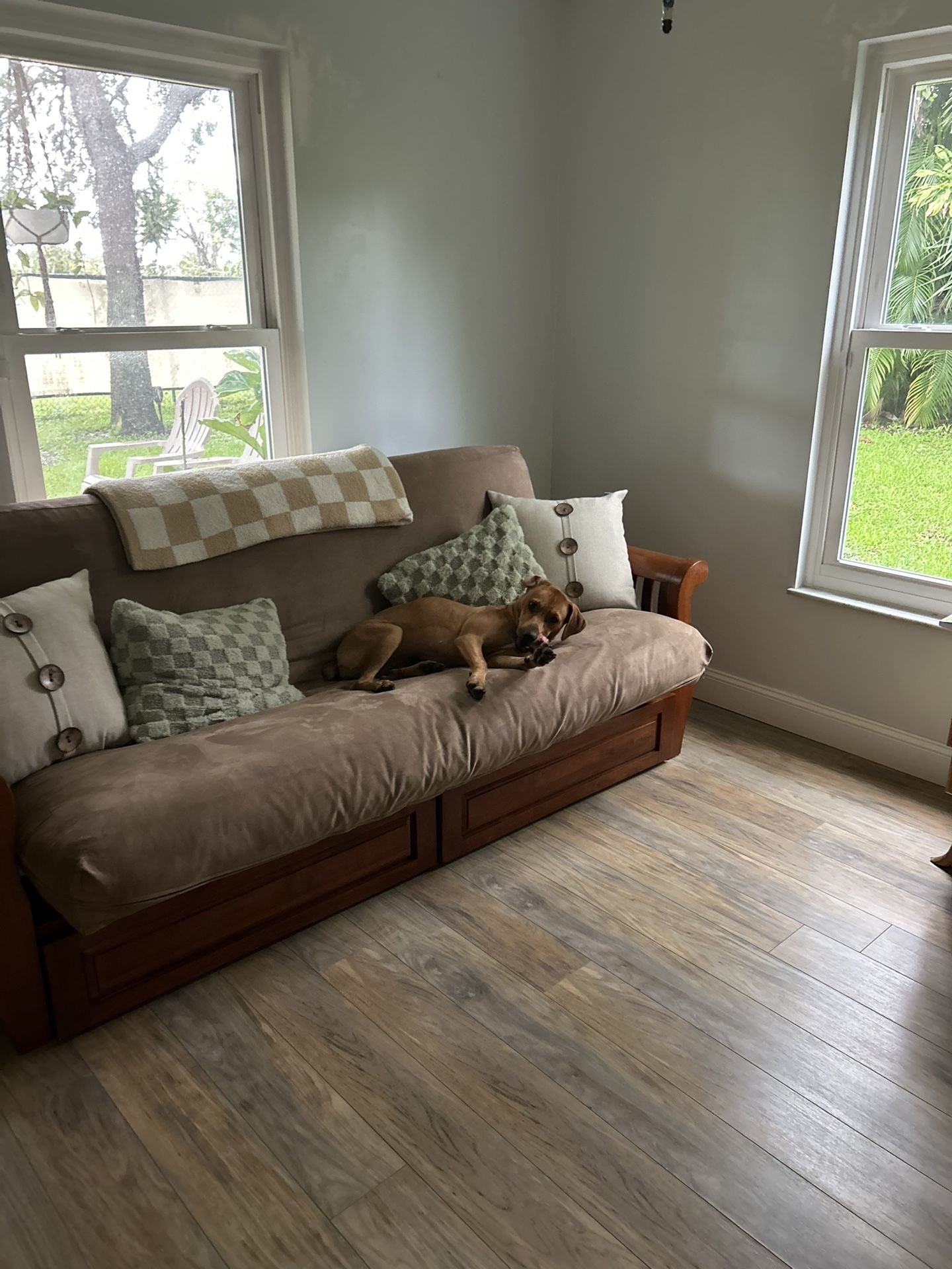 Futon For Sale ! Great Condition