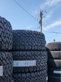 Load Range C Brand New KO2 Tires in 315/70R17 !!