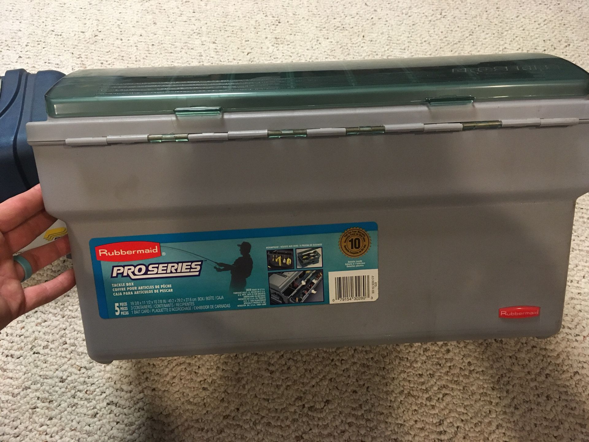 Large Rubbermaid Tackle Box - Brand New for Sale in Valencia, PA - OfferUp