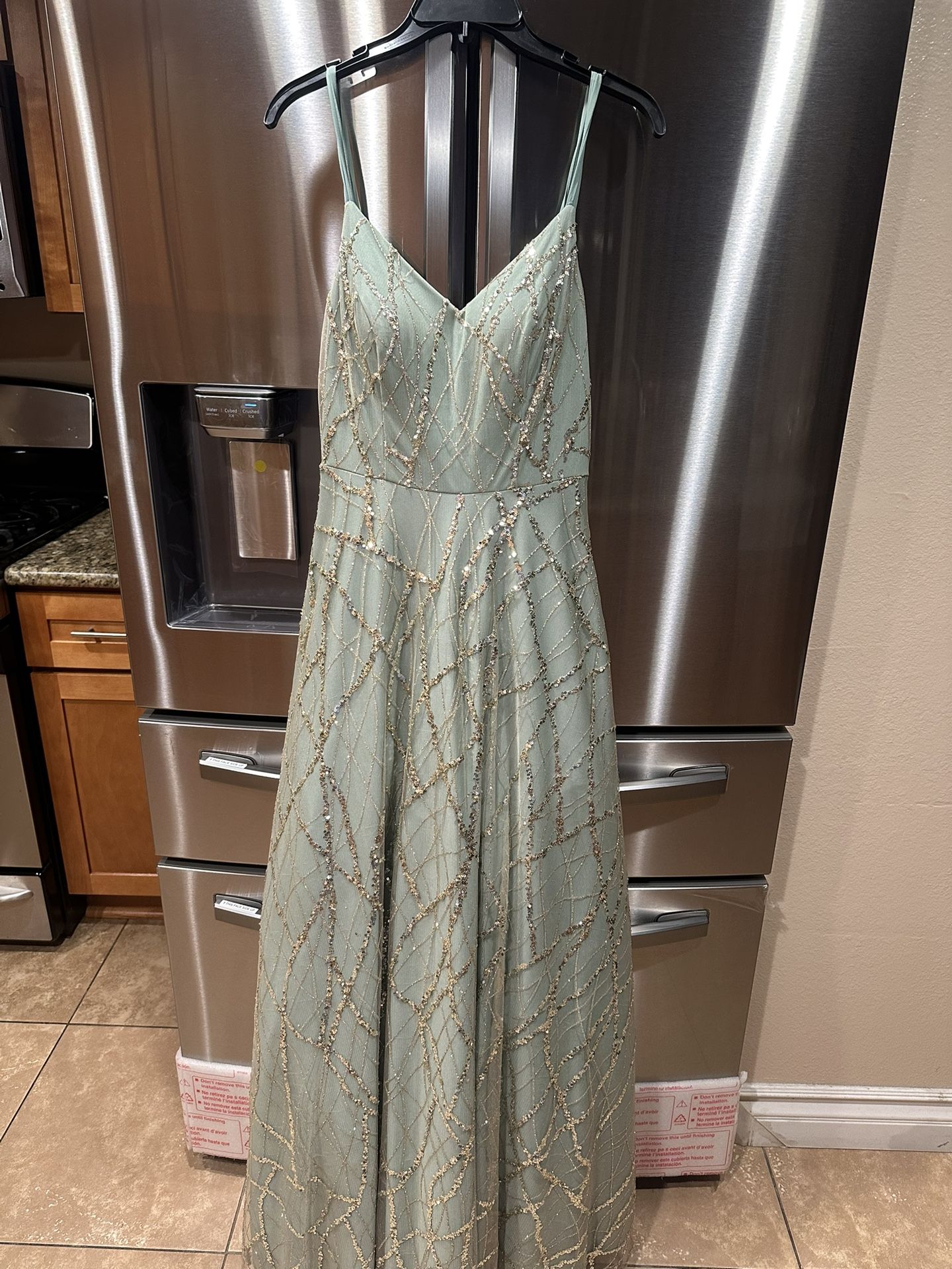 Dress/Prom/Special Occasion