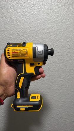 DEWALT 20V Brushless Impact Driver 1/4” XR