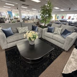 2 PC SOFA AND LOVESEAT 