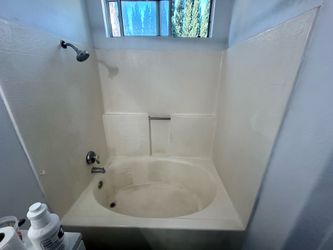 Bathtub Reglaze White