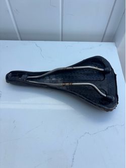 Italia titanium flite bike seat