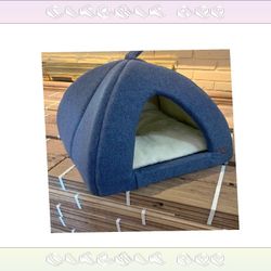Cozy & Plush Pet Bed - Maximum Comfort for Your Best Friend poor war