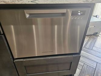 Fisher and Paykel Drawer dishwasher
