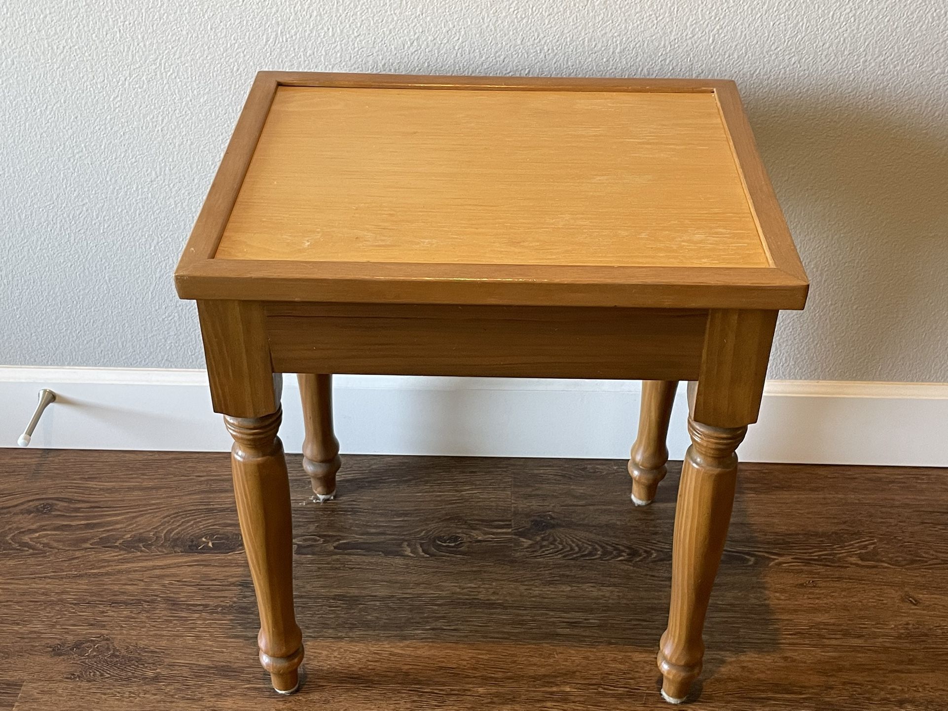 Sturdy Small End Table 20” x 16” x 23”