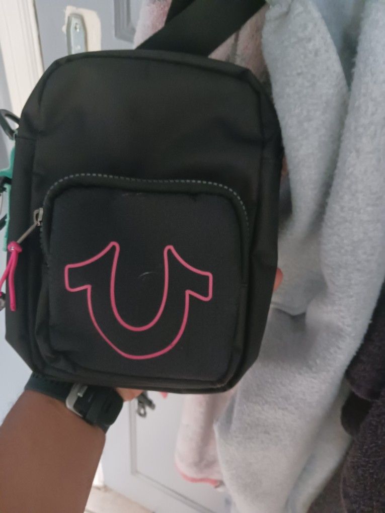 truen religion messenger bag