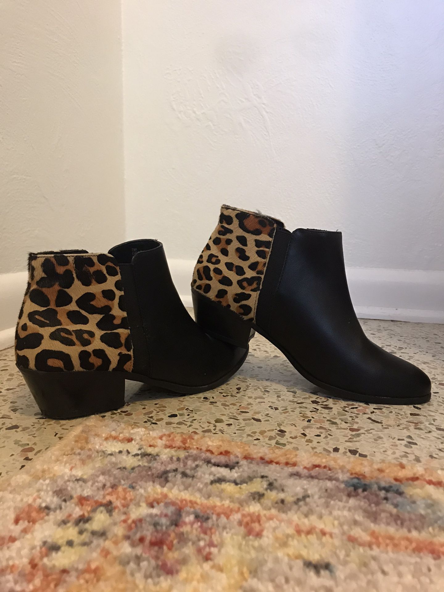 Black Leopard Ankle Booties Size 7