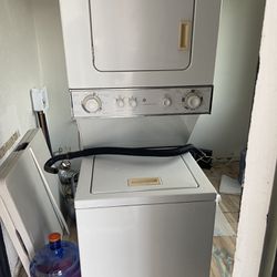 GE STACK UP WASHER & Dryer