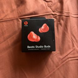 Beats Studio Buds