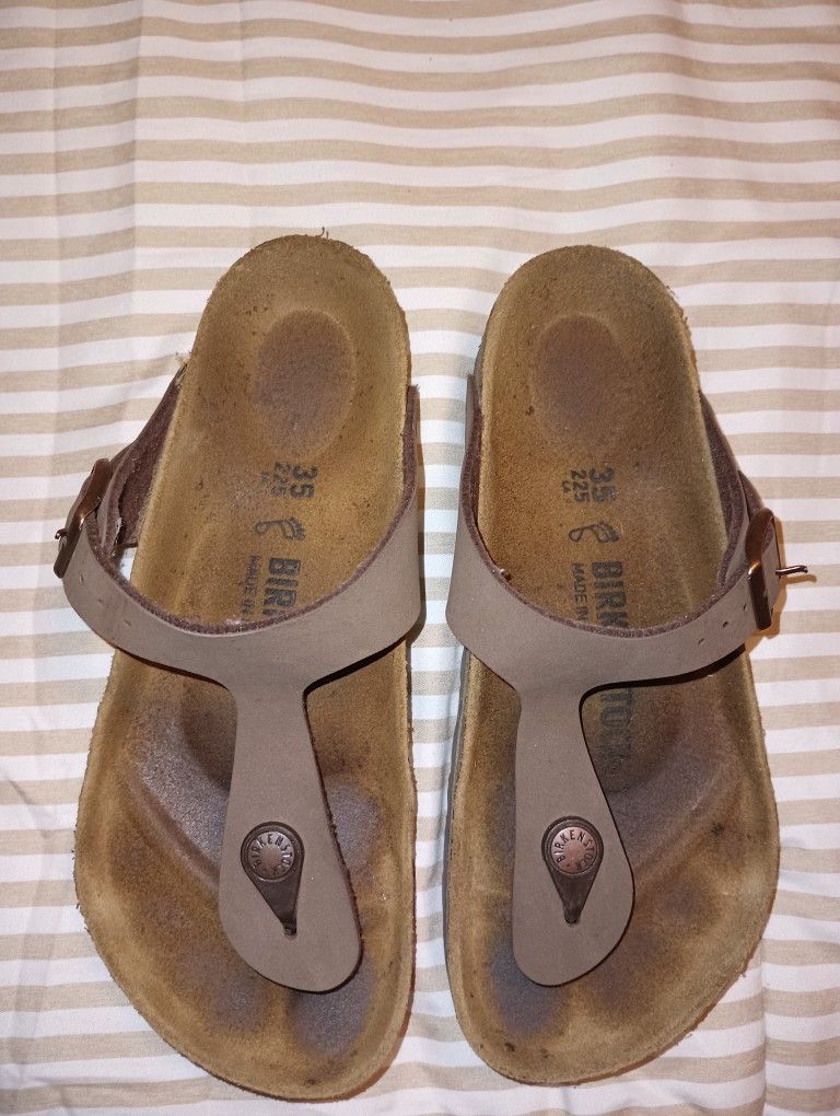 Birkenstock Sandals (35-225-4L)