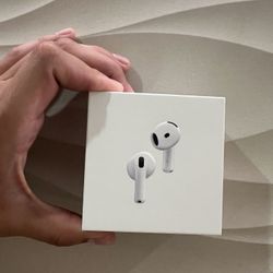 AirPods 4 Noice Cancellation (Brand New-sealed)