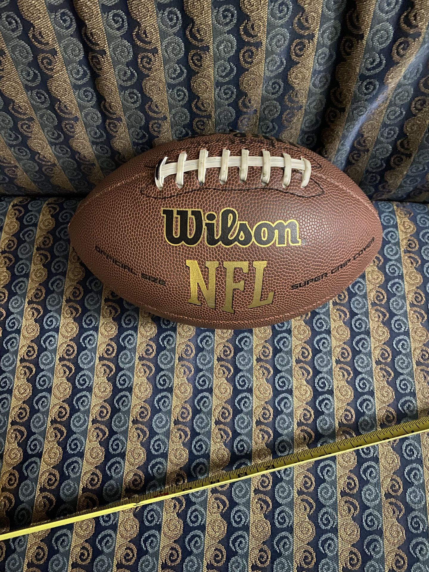 Wilson NFL Super Grip Football Deflated Official Size - Super Grip Cover