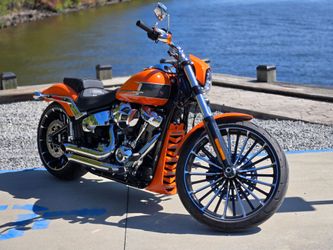 2023 Harley-Davidson  Breakout