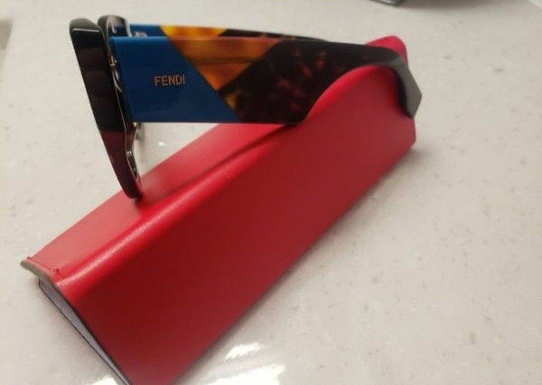 FENDI SUNGLASSES 
