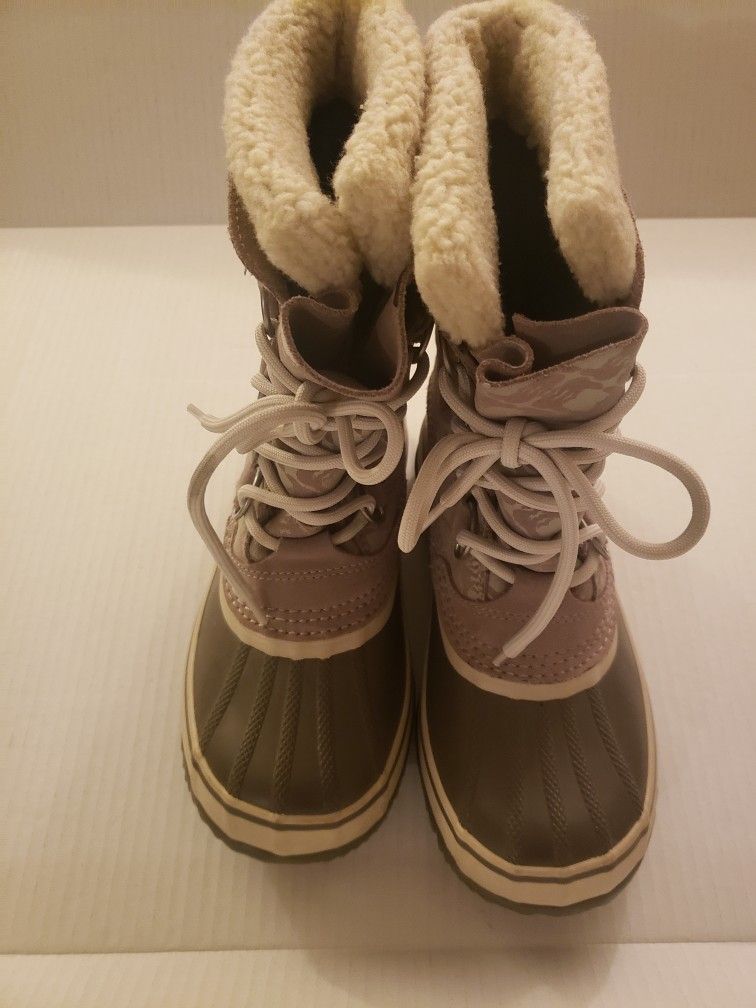 Sorel Taupe and Cream Waterproof Boots with Removable Liners