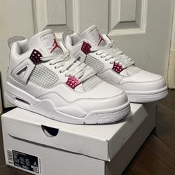 Jordan 4's metallic red 