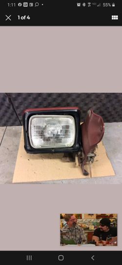 Toyota Supra MK3 right Side Headlight Assembly