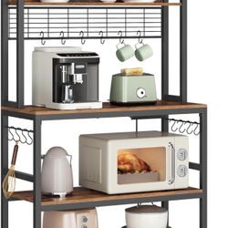 Bakers Rack with Power Outlet