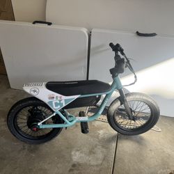 Kids E-Bike 