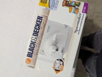 Black & Decker Spacemaker EC85 Can Opener