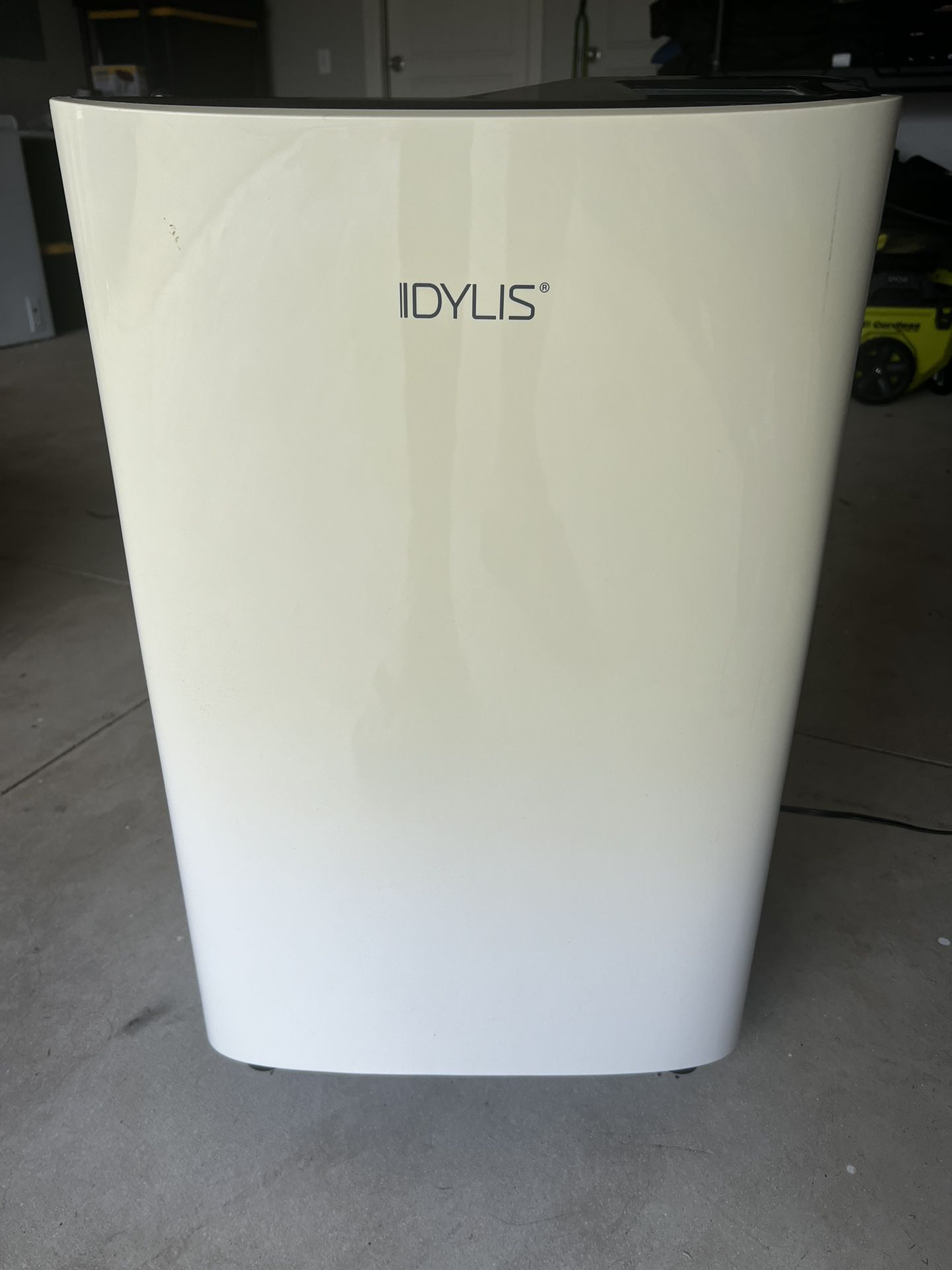 IDYLIS Air purifier