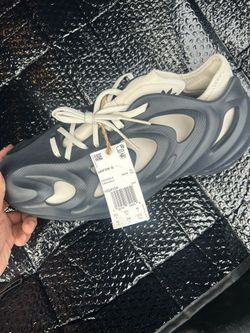 Adidas AdiFom Shoe Size 10