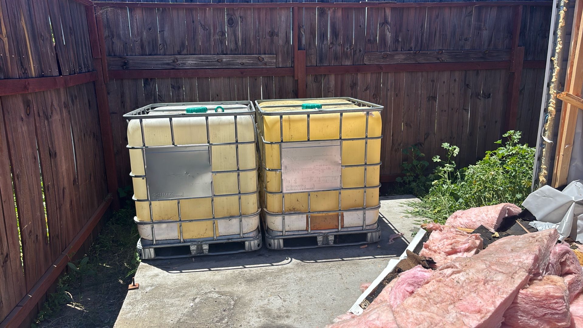 Tote Water Tank