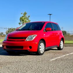 2005 Scion XA