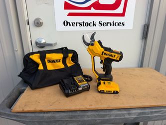 Dewalt 20V Cordless Pruner Kit