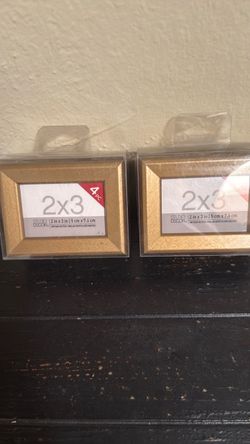Studio Decor 2x3 Gold Mini Picture Frames