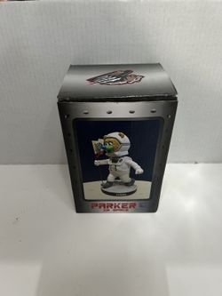 FRESNO GRIZZLIES 2019 Nasa Night "PARKER IN SPACE" BOBBLE HEAD With Flag 1/1500
