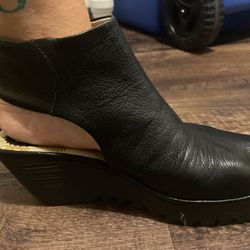 Black Platform Leather Sandals