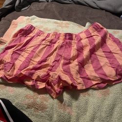 Women’s Striped Shorts New