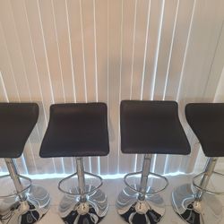 Set De 4 Bar Stools 