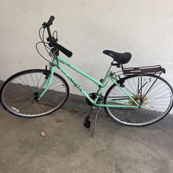 Univega activa 200 bike Coronado