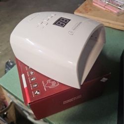Rechargeable Nail Lamp 