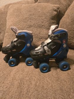 Youth Schwinn Adjustable Roller Skates Size 10-13
