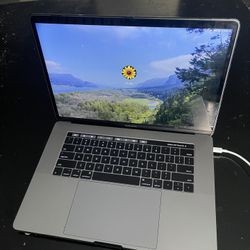 2017 Apple MacBook Pro 
