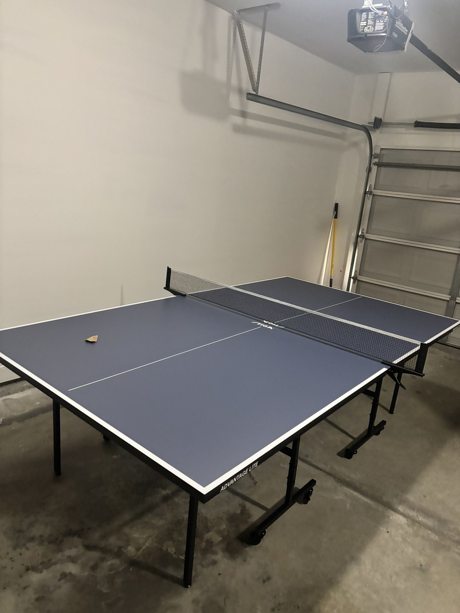 BRAND NEW STIGA Ping Pong Table
