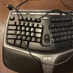 Microsoft natural ergonomic keyboard 4000